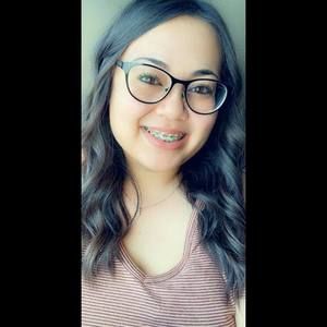 Meet your Posher, Alexis